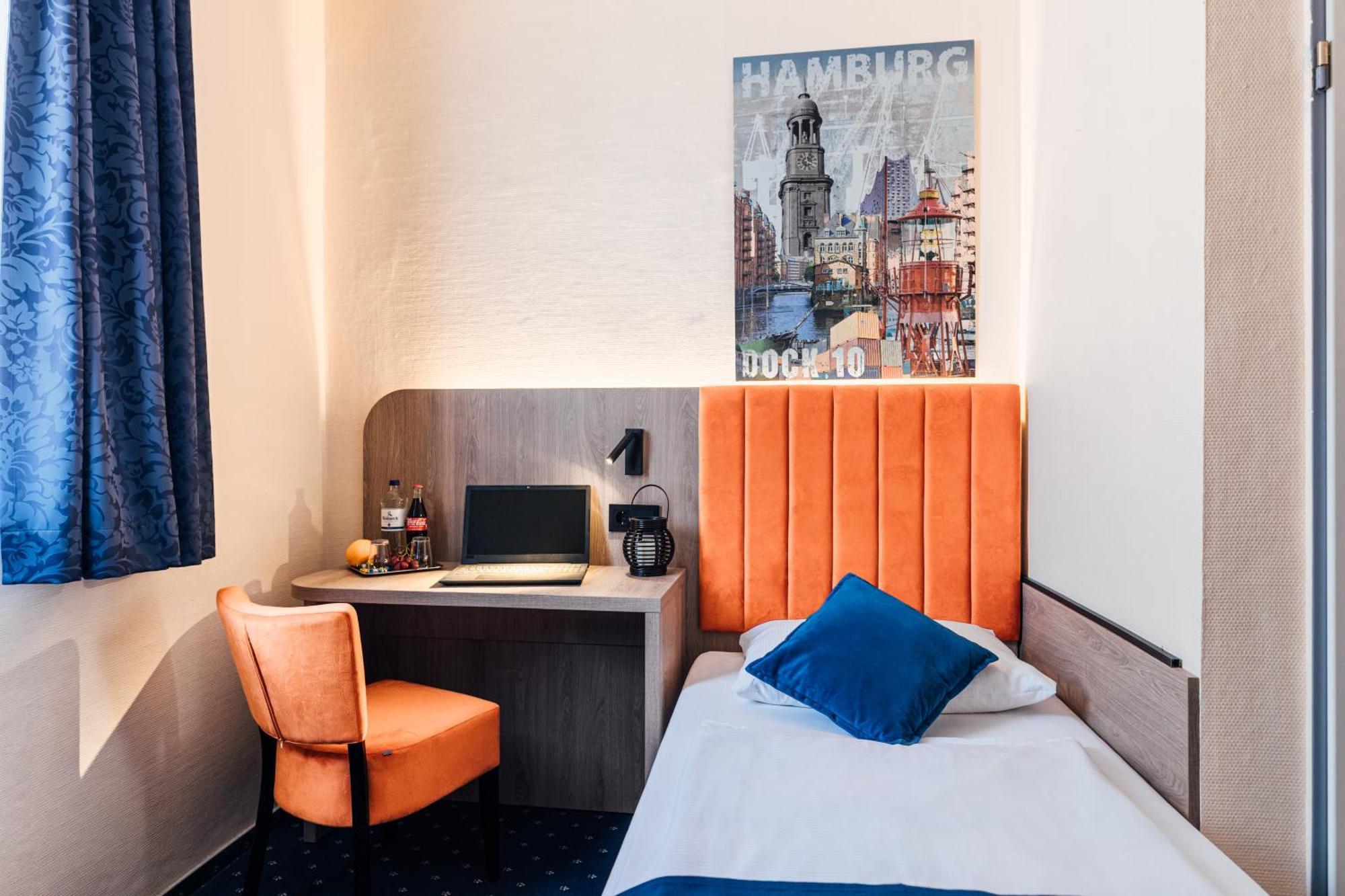 Hotel Commerz Hamburk Exteriér fotografie